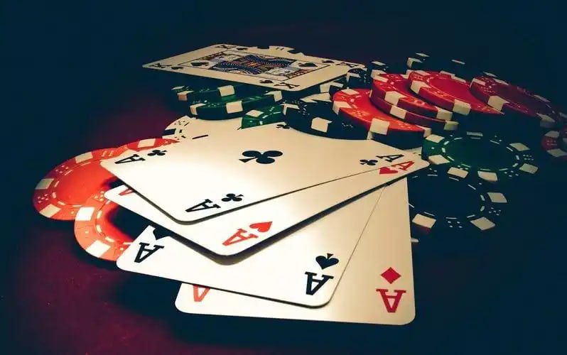 paman4d slot games and live casino accessible on mobile app